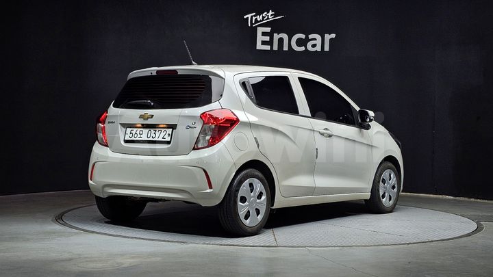Chevrolet Spark 2017 — 2