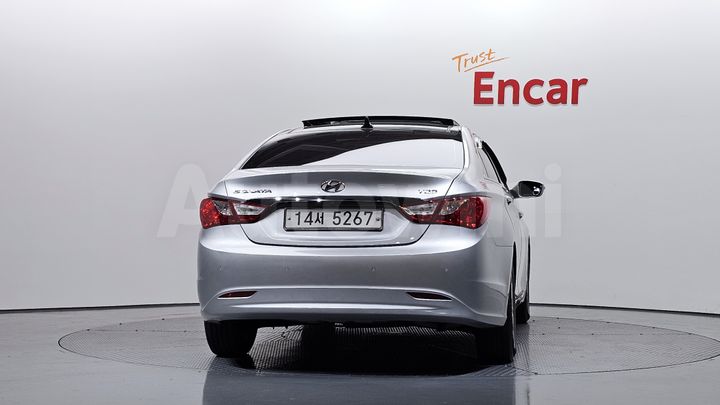 Hyundai Sonata 2011 — 4