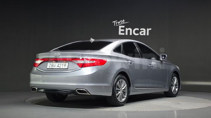 Hyundai Grandeur 2015 — 2
