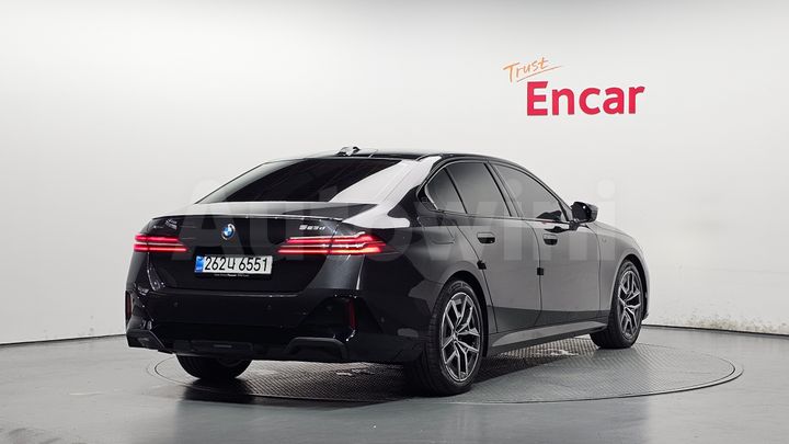 BMW 5 Series 2026 — 2