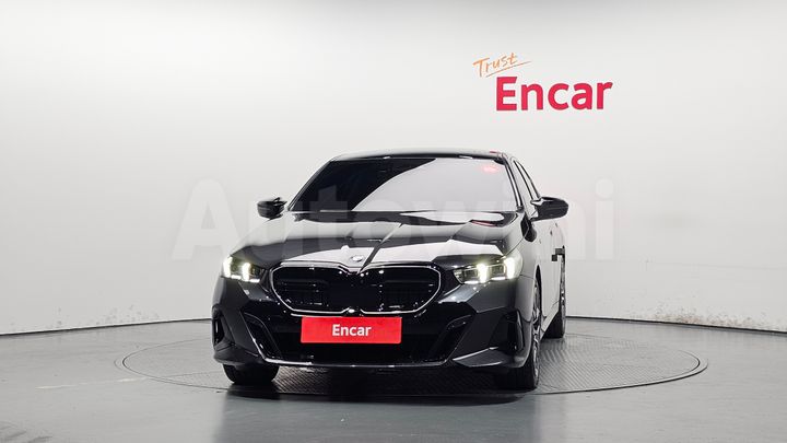BMW 5 Series 2026 — 3