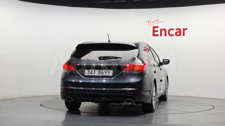 Hyundai i40 2012 — 4