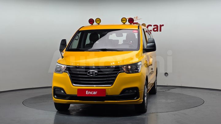 Hyundai Starex 2020 — 3