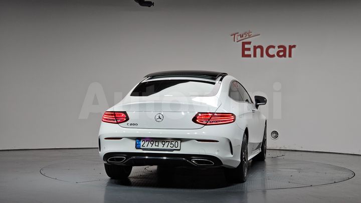 Mercedes-Benz C Class 2021 — 3