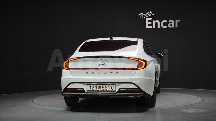 Hyundai Sonata 2022 — 4