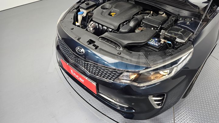 Kia K5 2017 — 5