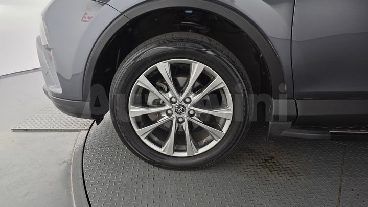 Toyota RAV4 2018 — 5