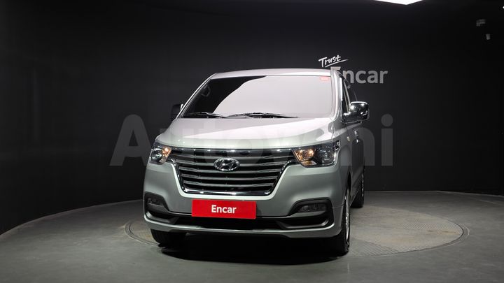 Hyundai Starex 2021 — 3