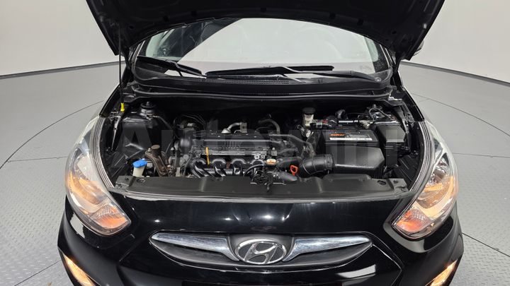 Hyundai Accent 2012 — 5