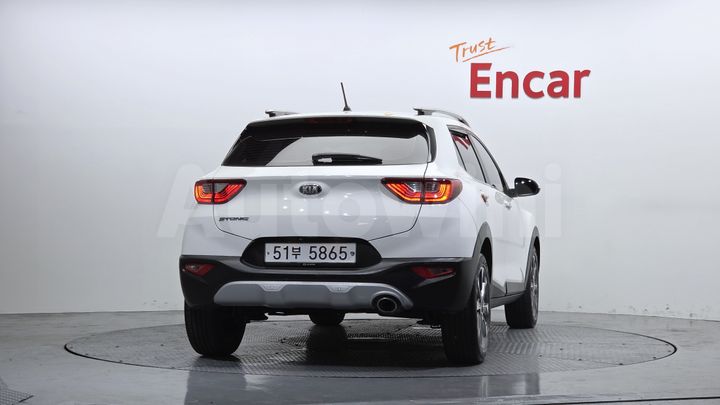 Kia Stonic 2018 — 4