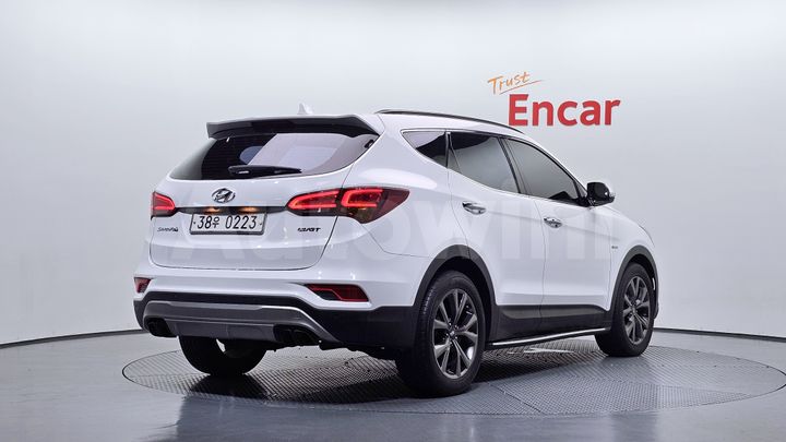 Hyundai SantaFe 2017 — 2