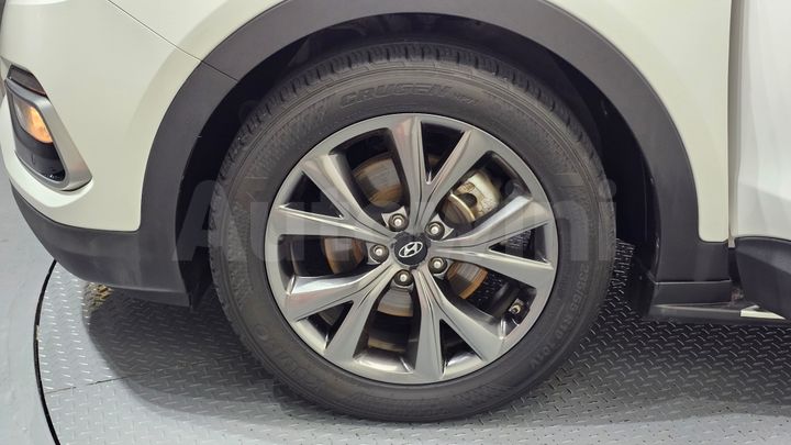 Hyundai SantaFe 2017 — 5