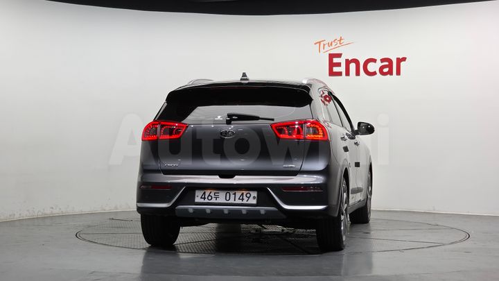 Kia Niro 2017 — 4