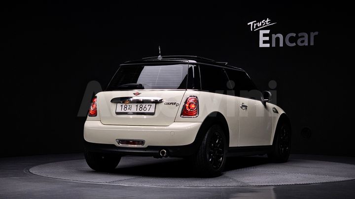 Mini Cooper 2013 — 2
