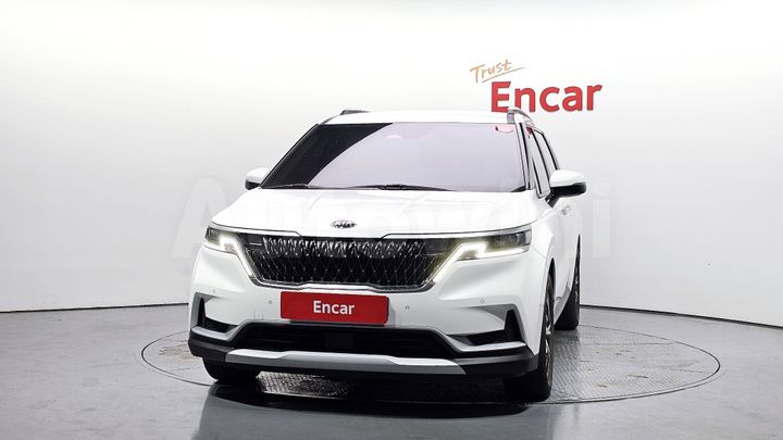 Kia Carnival 2021 — 3