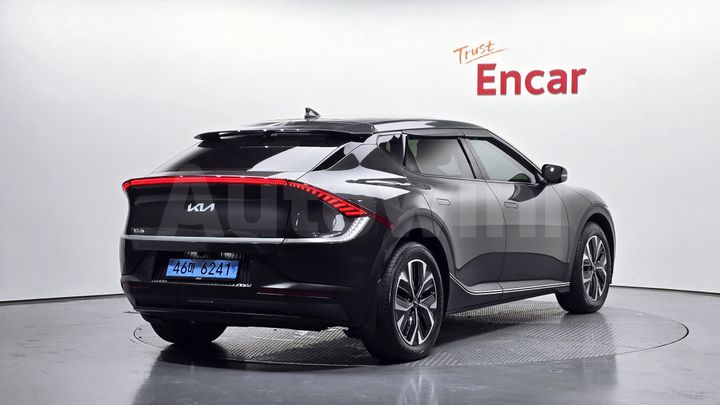 Kia EV6 2023 — 2
