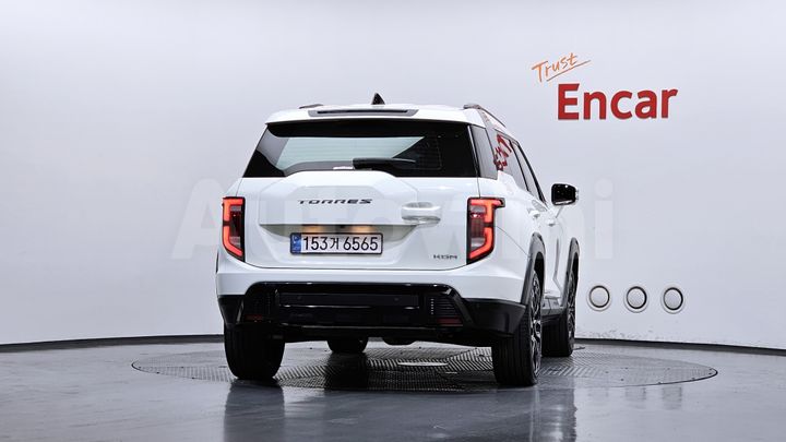 KGM (Ssangyong) Torres 2025 — 4