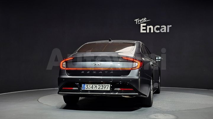 Hyundai Sonata 2022 — 4
