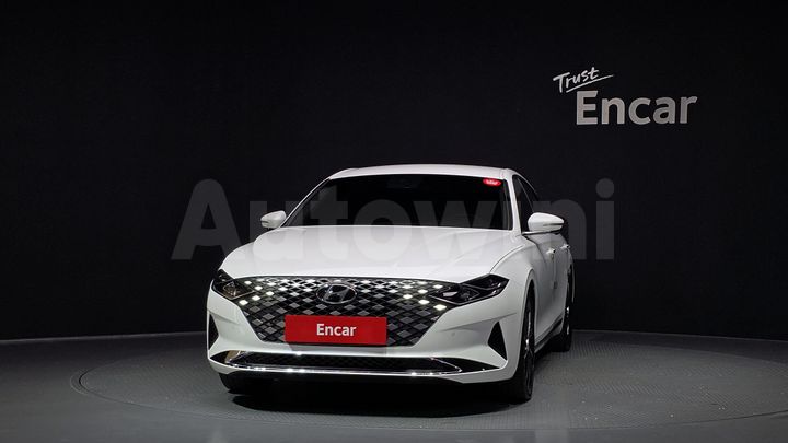 Hyundai Grandeur 2022 — 3