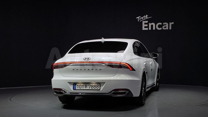 Hyundai Grandeur 2022 — 4