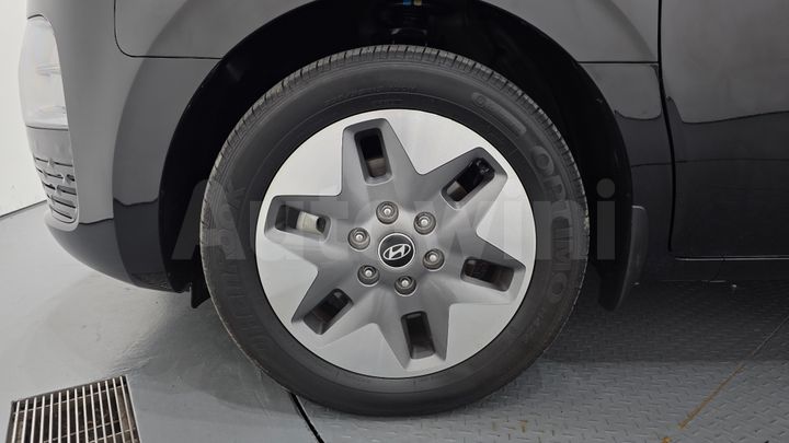 Hyundai Staria 2025 — 5