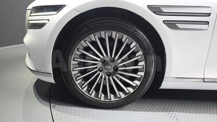 Genesis G80 2022 — 5