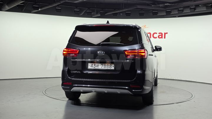 Kia Carnival 2019 — 4