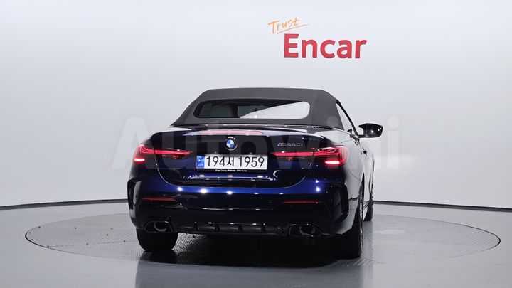 BMW 4 Series 2025 — 4