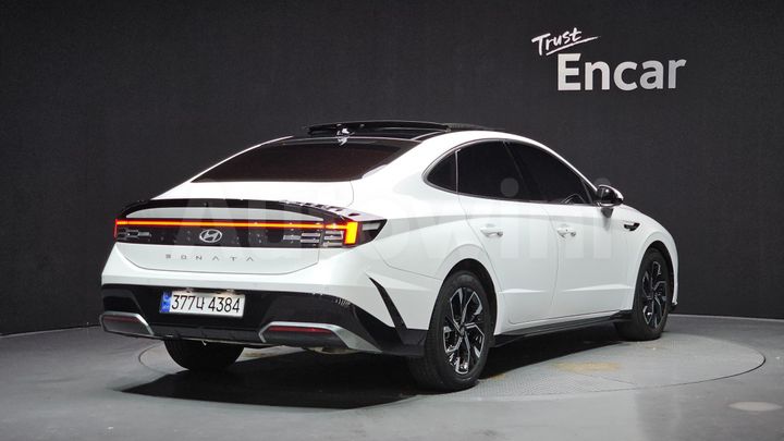 Hyundai Sonata 2024 — 2