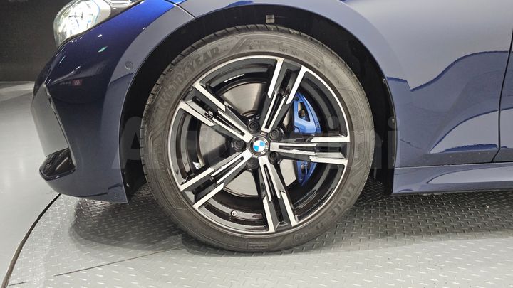 BMW 3 Series 2025 — 5