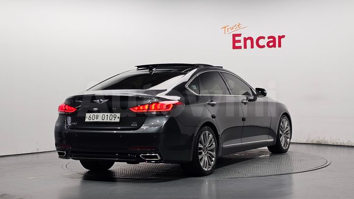 Genesis G80 2017 — 2