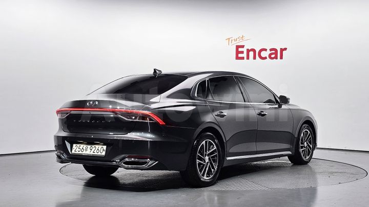 Hyundai Grandeur 2021 — 2