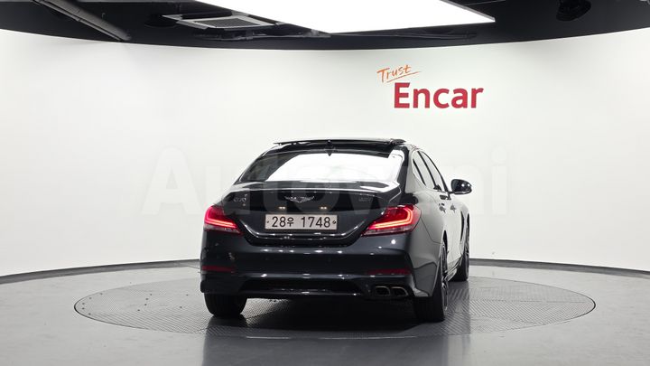 Genesis G70 2018 — 4