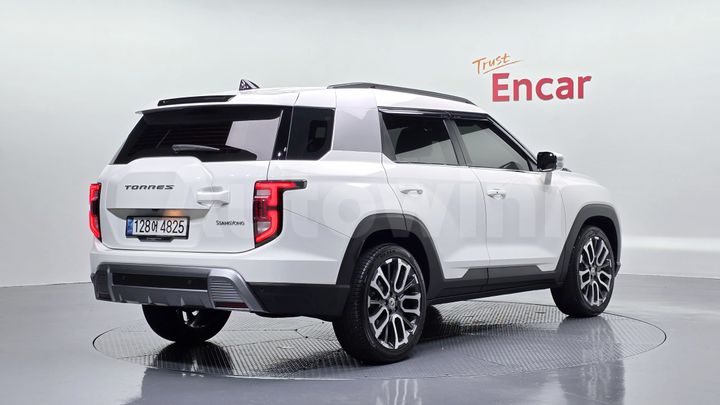 KGM (Ssangyong) Torres 2023 — 2
