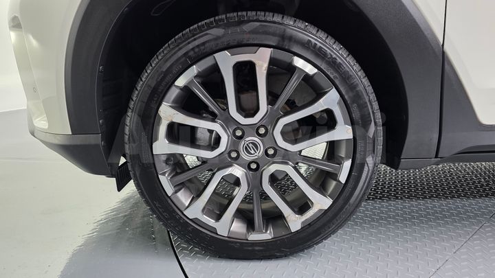 KGM (Ssangyong) Torres 2023 — 5