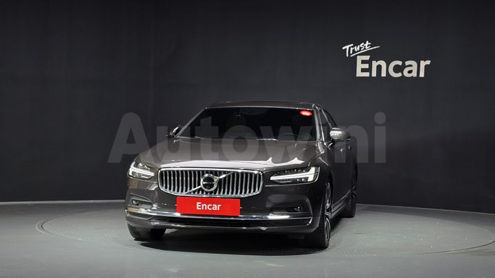 Volvo S90 2021 — 3