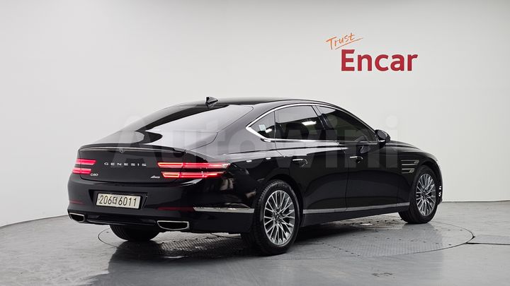 Genesis G80 2024 — 2