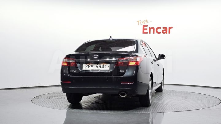 Renault SM5 2012 — 4