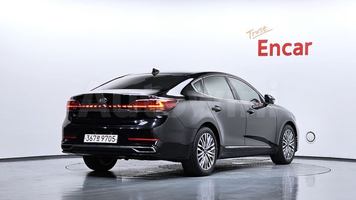 Kia K7 2020 — 2