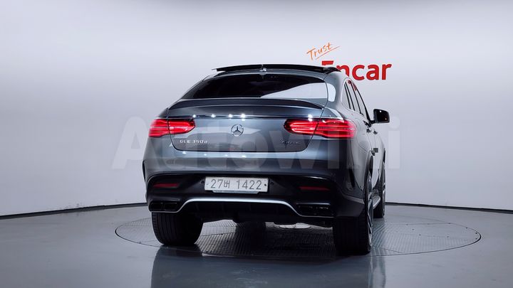 Mercedes-Benz GLE Class 2017 — 4