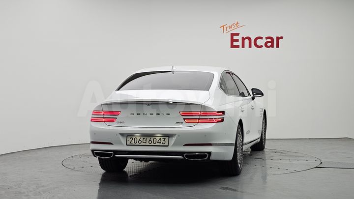 Genesis G80 2023 — 4