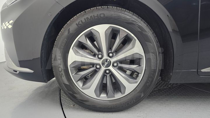 Kia K8 2023 — 5