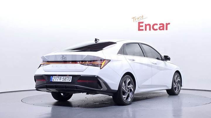 Hyundai Avante 2026 — 2