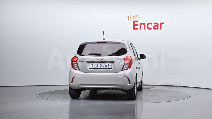 Chevrolet Spark 2017 — 4