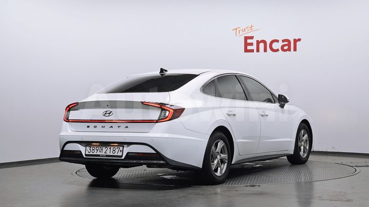Hyundai Sonata 2023 — 2