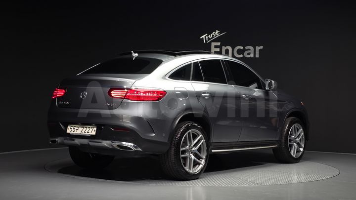 Mercedes Benz GLE Class 2017 — 2