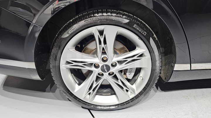 Genesis G90 2022 — 5