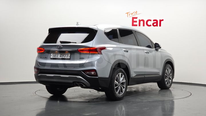 Hyundai SantaFe 2019 — 2