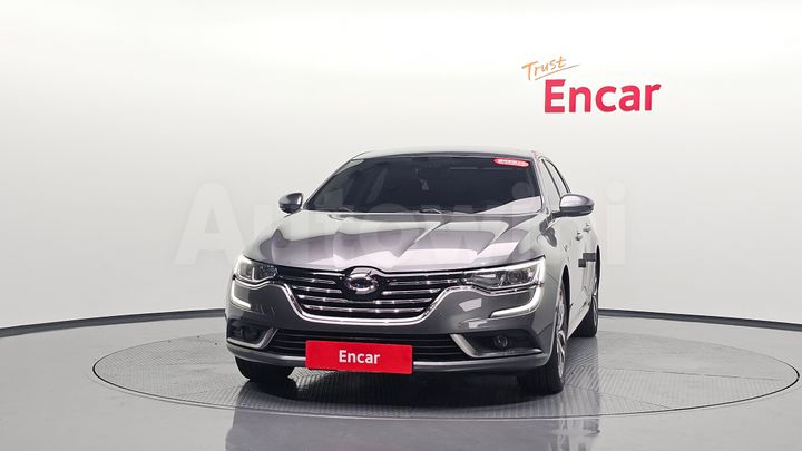 Renault SM6 2016 — 2
