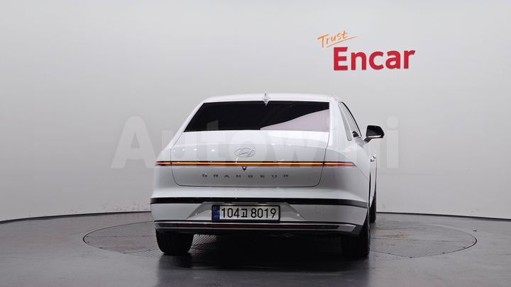 Hyundai Grandeur 2025 — 4
